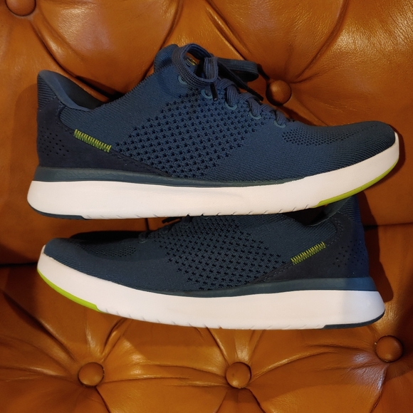 Kizik Women's Lima Hands free 8.5W Men's 7W Tidepool Athletic running shoe - Picture 4 of 10